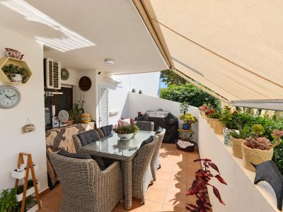 Überdachte Terrasse