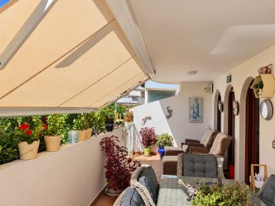 Überdachte Terrasse