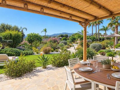 Komplett renovierte Villa zum Verkauf in Jávea, nur wenige Gehminuten von der Altstadt entfernt