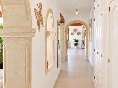 Komplett renovierte Villa zum Verkauf in Jávea, nur wenige Gehminuten von der Altstadt entfernt