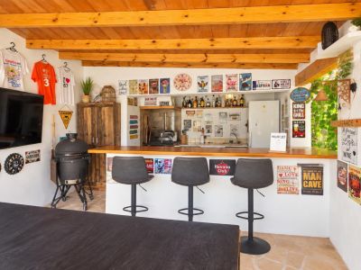 Komplett renovierte Villa zum Verkauf in Jávea, nur wenige Gehminuten von der Altstadt entfernt