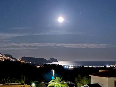 Meerblick bei Nacht