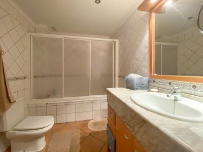 Badezimmer mit Badewanne
