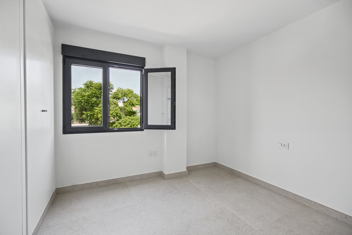 Schlafzimmer mit Fenster