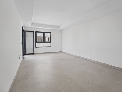 Wohnzimmer mit Zugang zur Terrasse