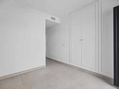 Schlafzimmer mit Einbauschränken