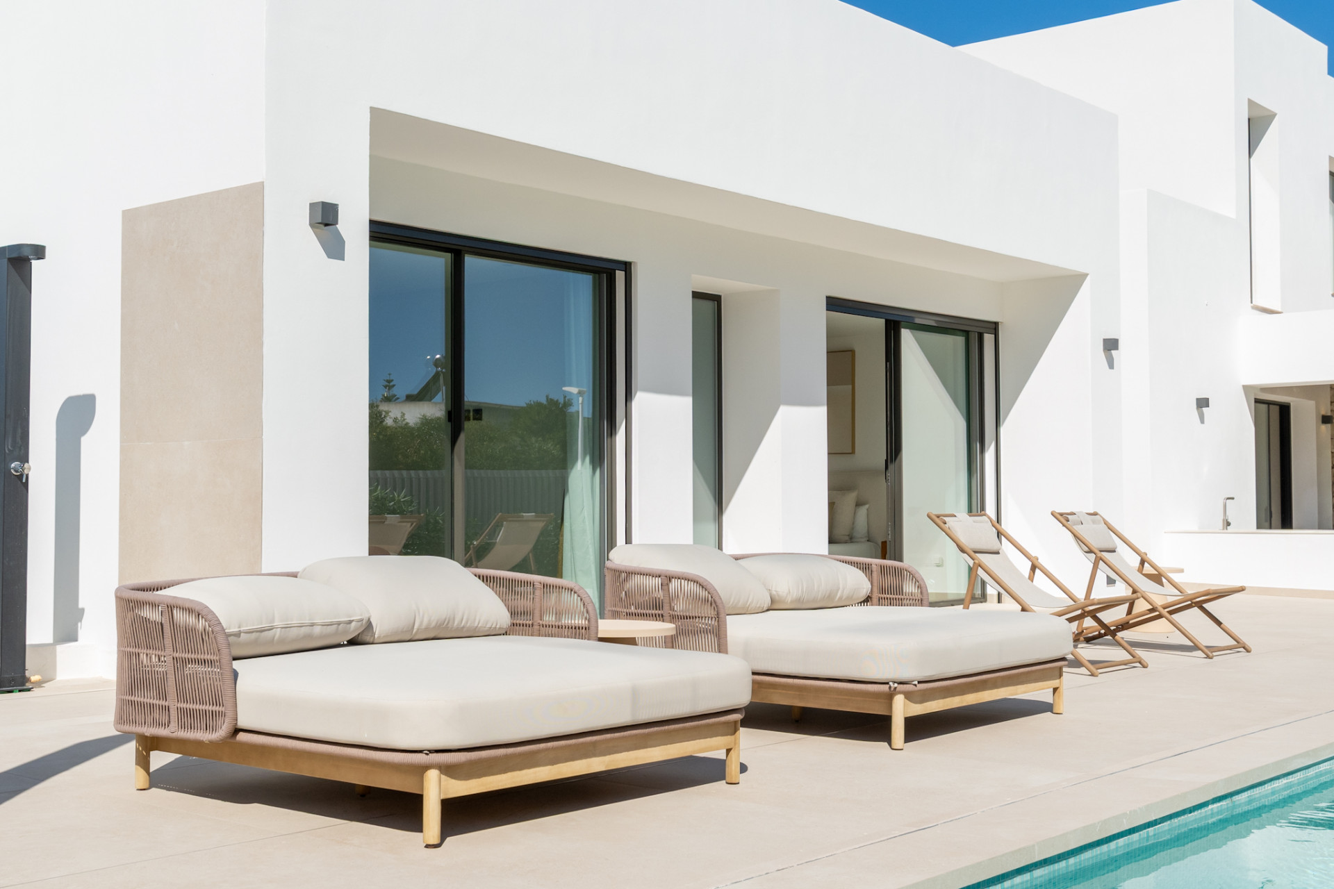 Terrasse am Pool