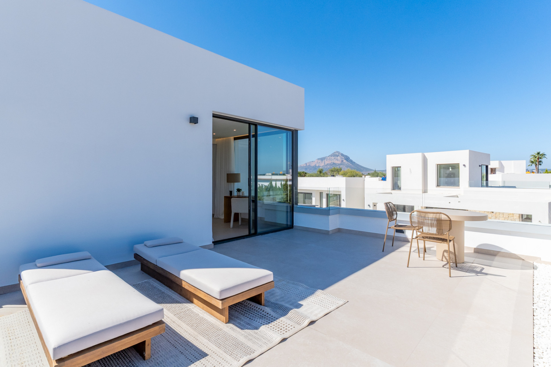 Terrasse mit Bergblick