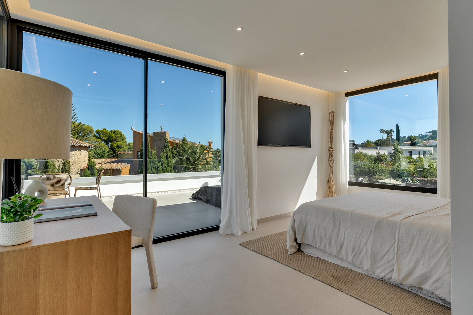 Schlafzimmer mit Terrasse
