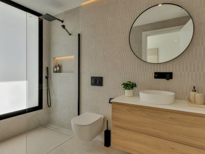 Badezimmer mit Dusche
