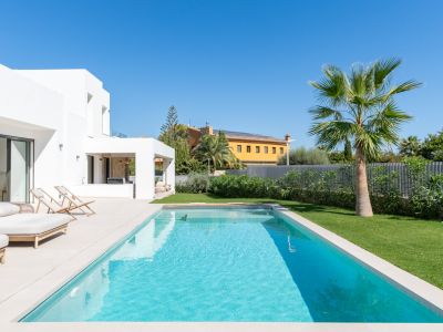 Pool und Garten