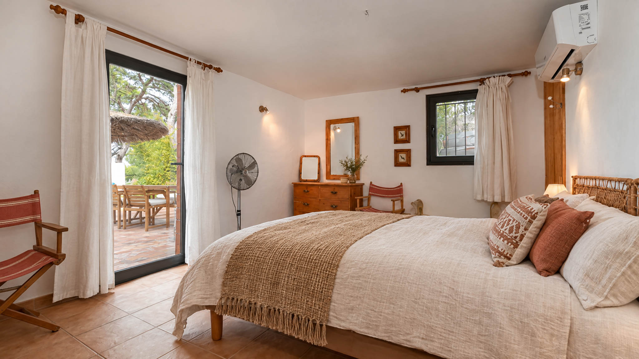 Charmante 4-Schlafzimmer-Villa mit Meerblick & Pool in Jávea