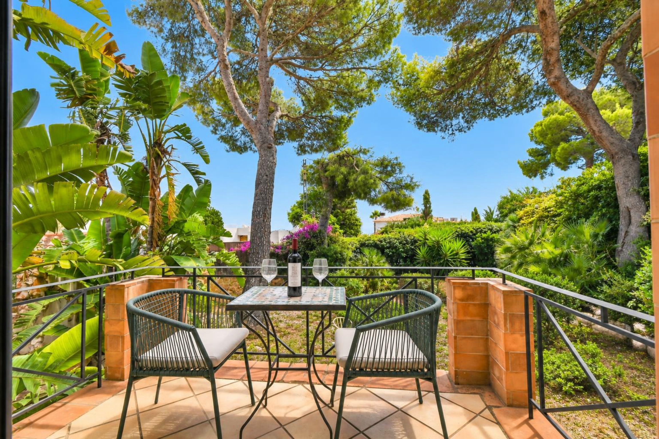 Charmante 4-Schlafzimmer-Villa mit Meerblick & Pool in Jávea