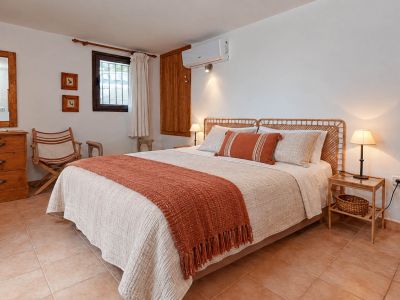 Charmante 4-Schlafzimmer-Villa mit Meerblick & Pool in Jávea
