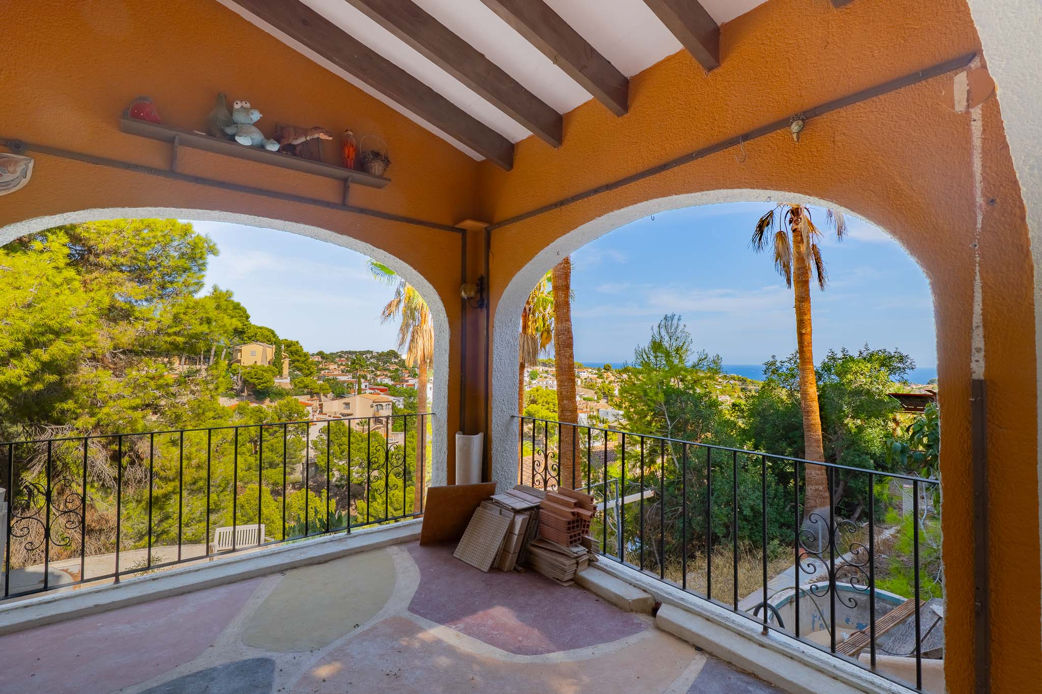 Überdachte Veranda mit Meerblick