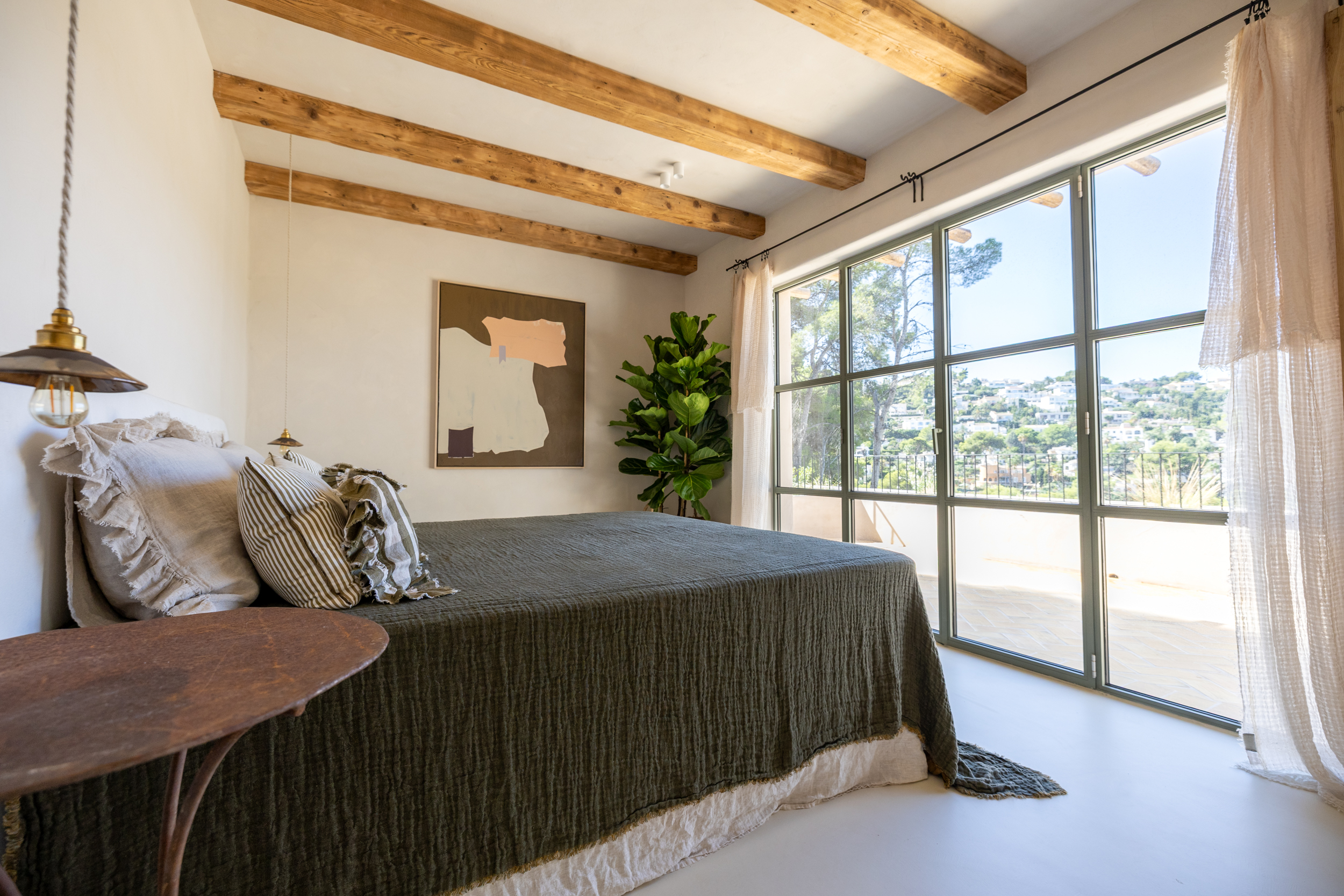 Schlafzimmer mit Terrassenzugang