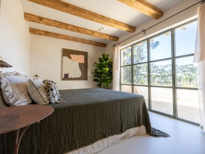 Schlafzimmer mit Terrassenzugang