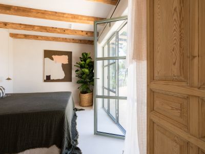 Schlafzimmer mit Terrassenzugang