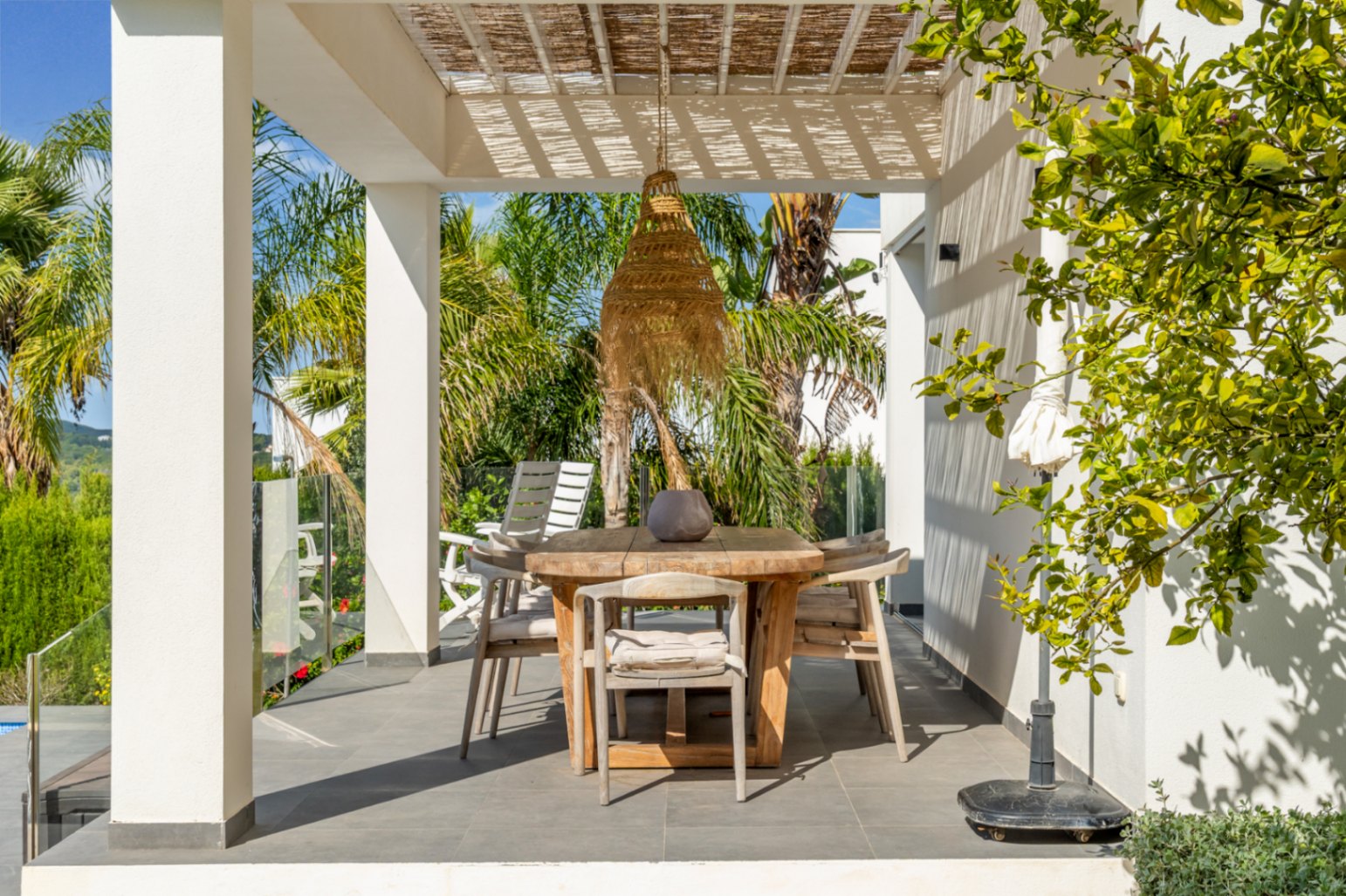 Überdachte Terrasse