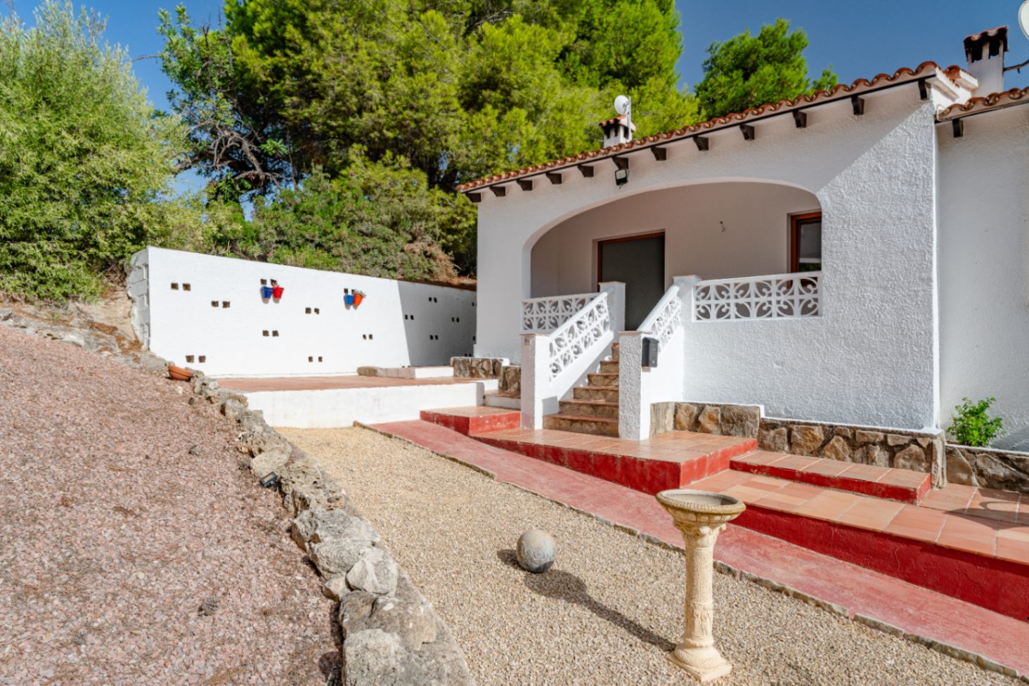 Terrasse und überdachte Veranda
