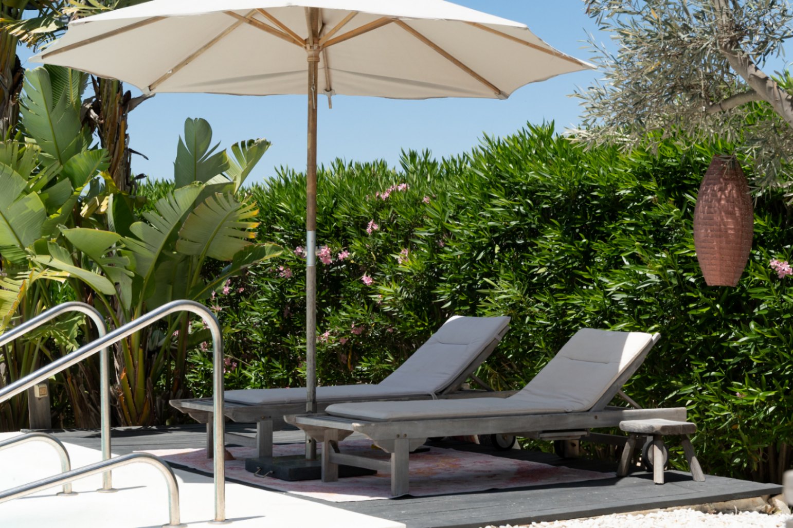 Poolterrasse