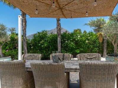 Terrasse mit Bergblick
