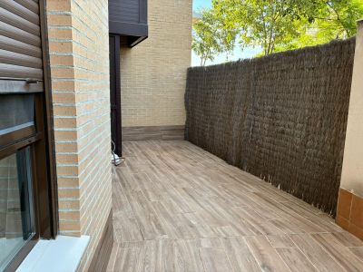 Exklusive Erdgeschosswohnung mit Garten und Pool in Jávea (El Arenal)