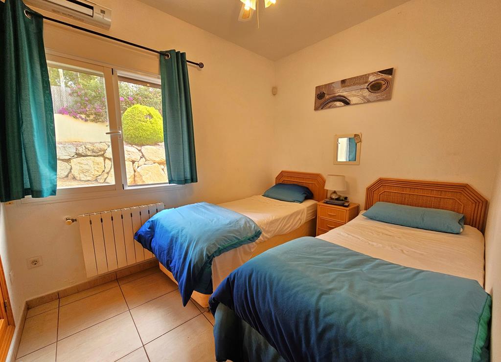 Zweites Schlafzimmer