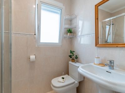 Badezimmer mit Dusche