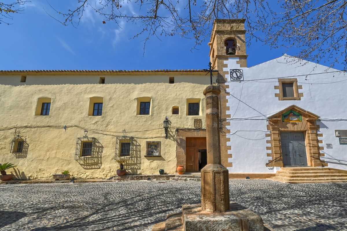 Historisches Anwesen im Herzen von Jesús Pobre mit Pool und Montgó-Blick