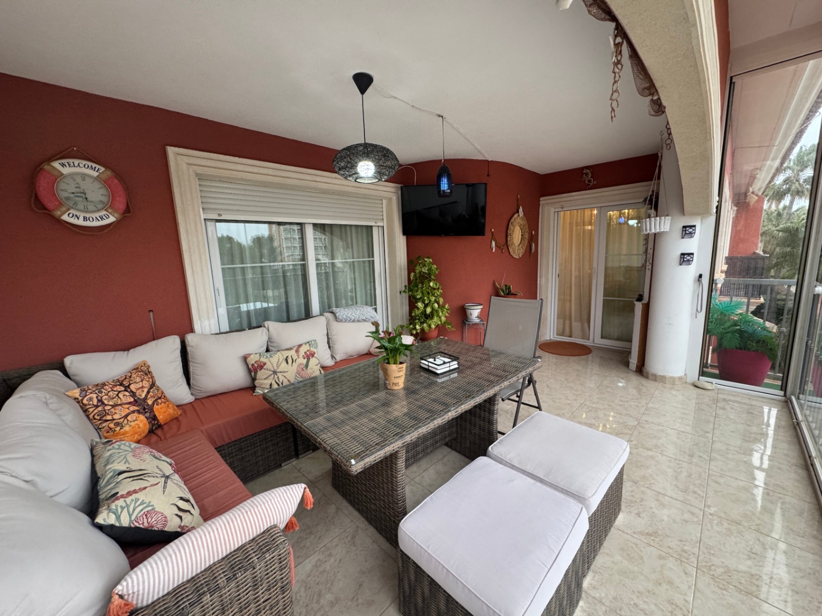 Geräumige Duplex-Wohnung in Dénia, Las Marinas mit Solarium