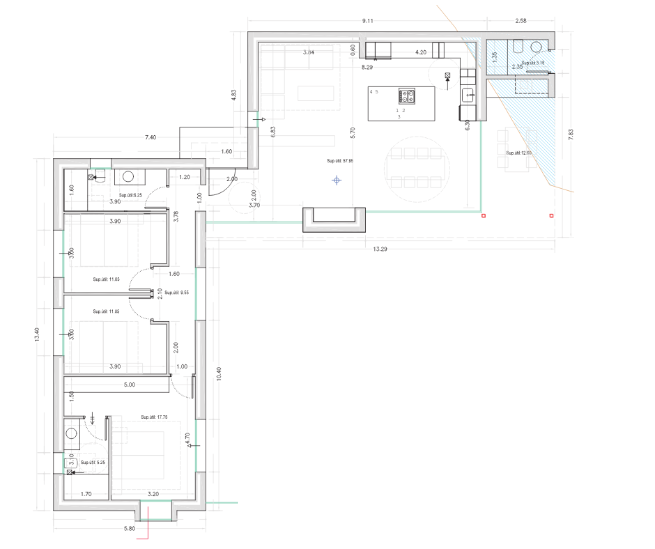 Technischer Grundriss einer L-förmigen Wohnung mit 57,95 m² offenem Wohnbereich, drei Schlafzimmern und einer 12,60 m² großen Außenterrasse.