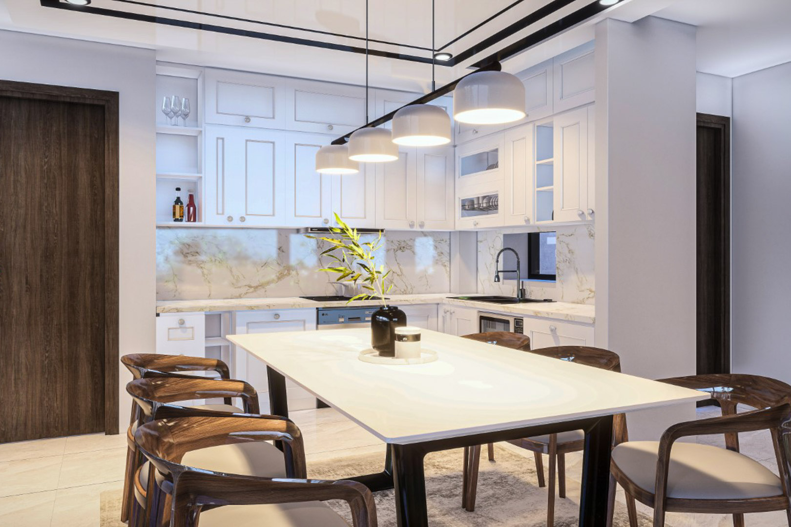 Offene Küche mit weißen Schränken, Arbeitsplatten aus gemasertem Stein und Essbereich mit Designer-Holzstühlen unter modernen Pendelleuchten.