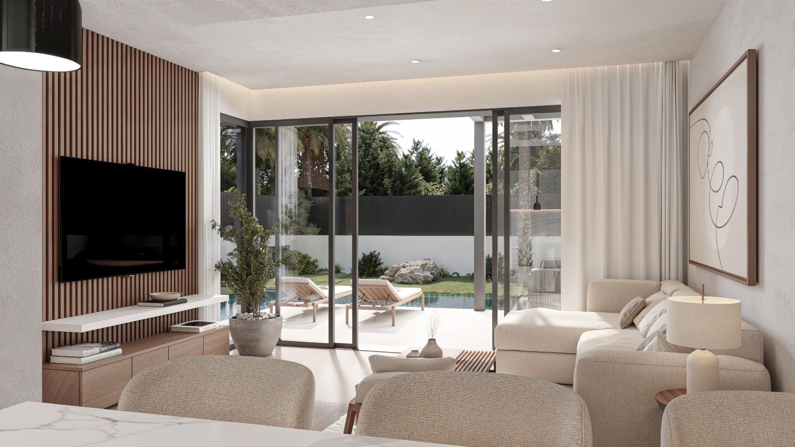 Moderner Wohnraum mit vertikaler Holzvertäfelung, großen Glasschiebetüren zur Terrasse mit Pool und minimalistischem Design in hellen Erdtönen.