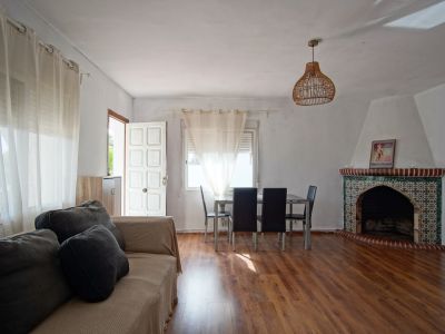 Wohnzimmer mit Kamin