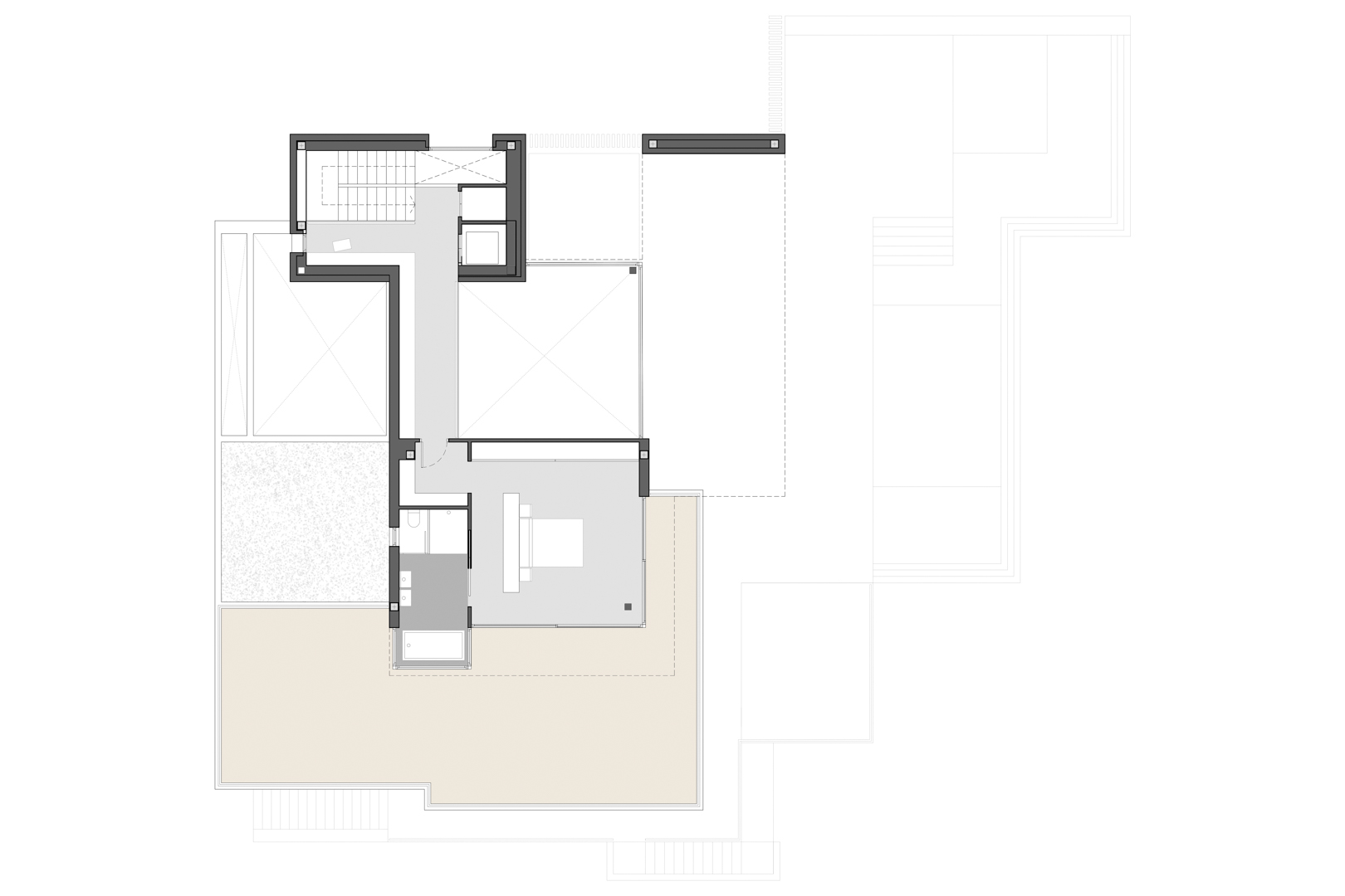 Technischer Grundriss des Obergeschosses mit Master-Suite, En-Suite-Badezimmer und einer großen L-förmigen Terrasse zur Maximierung der Panoramaaussicht.
