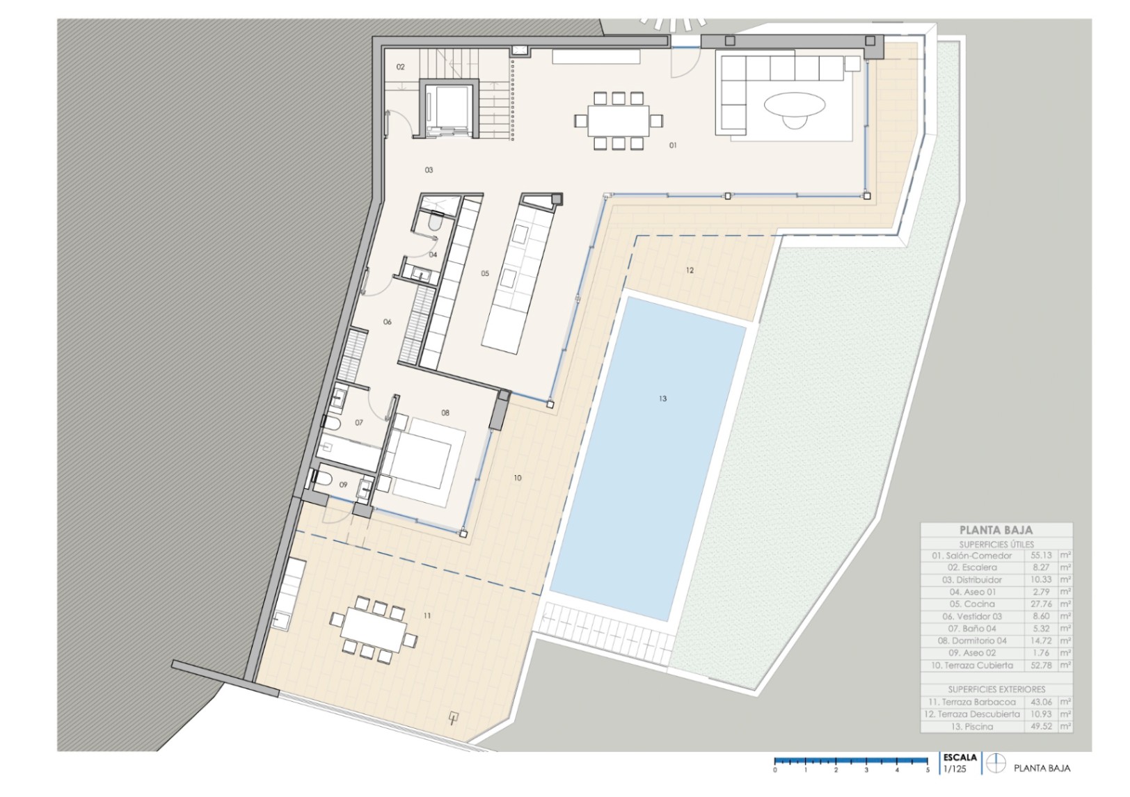 Detaillierter Grundriss des Erdgeschosses mit 55 m² Wohnbereich, Küche mit Insel, einem Schlafzimmer und Außenanlagen inklusive Pool und Barbecue-Terrasse.