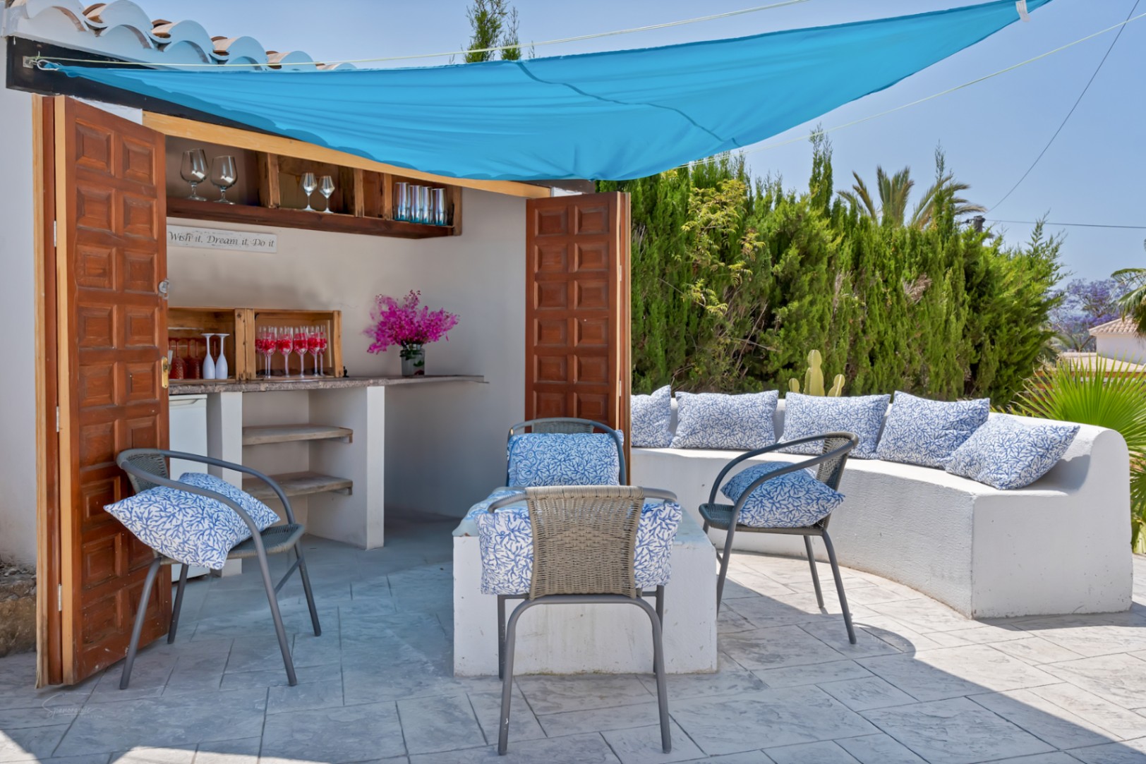 Villa in Jávea mit privatem Pool und Bergblick
