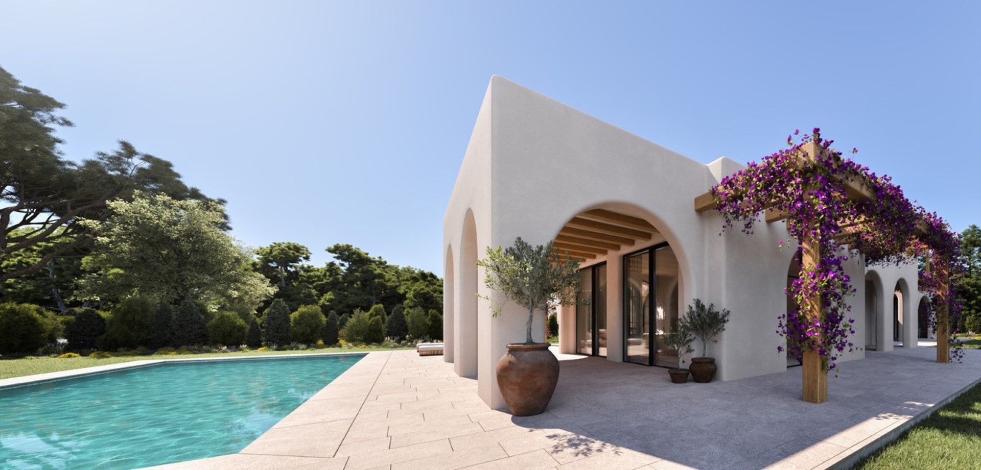 Mediterrane Naya mit Rundbögen, Holzbalken und einer mit Bougainvillea bewachsenen Pergola neben dem privaten Pool und Garten.