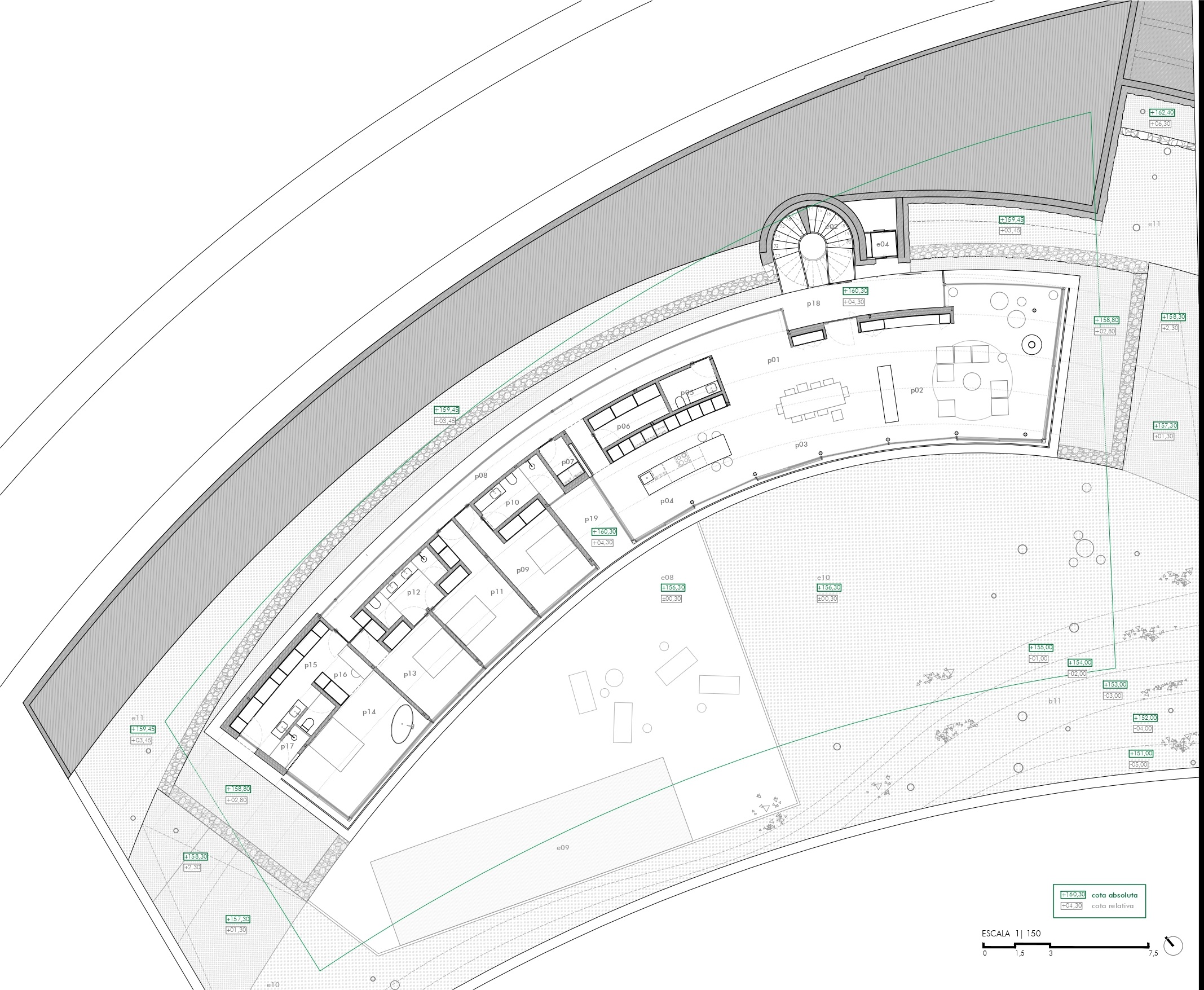 Detaillierter architektonischer Grundriss eines geschwungenen Wohngebäudes mit integrierten Wohnbereichen, vier Schlafzimmern mit En-Suite-Bädern und einer zentralen Wendeltreppe.
