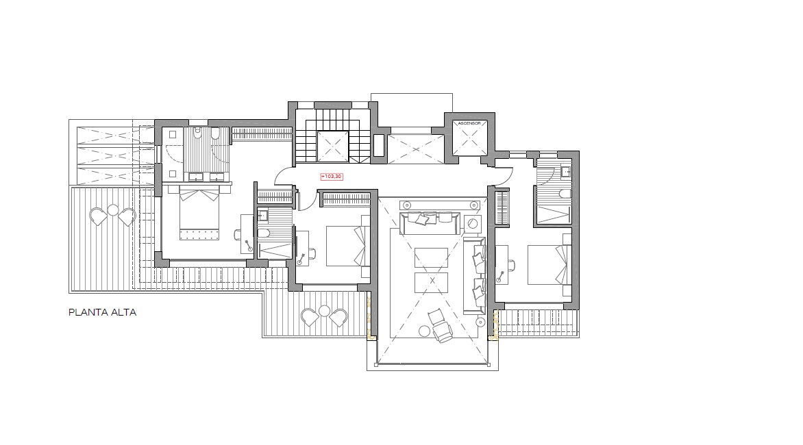 Detaillierter Grundriss des Obergeschosses mit drei Schlafzimmern mit eigenem Bad, Aufzugsschacht, zentralem Treppenhaus und großzügigen Außenterrassen.