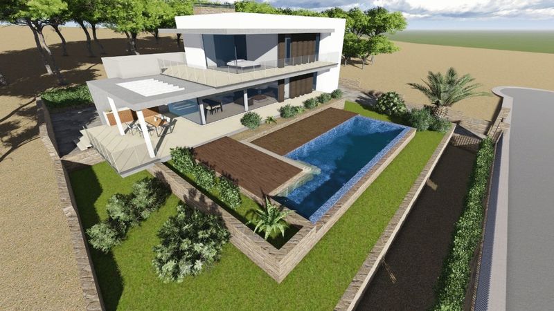 Moderne zweistöckige Villa mit rechteckigem Pool, Holzdeck, überdachter Terrasse und Gartenanlage, die von Natursteinmauern umschlossen ist.