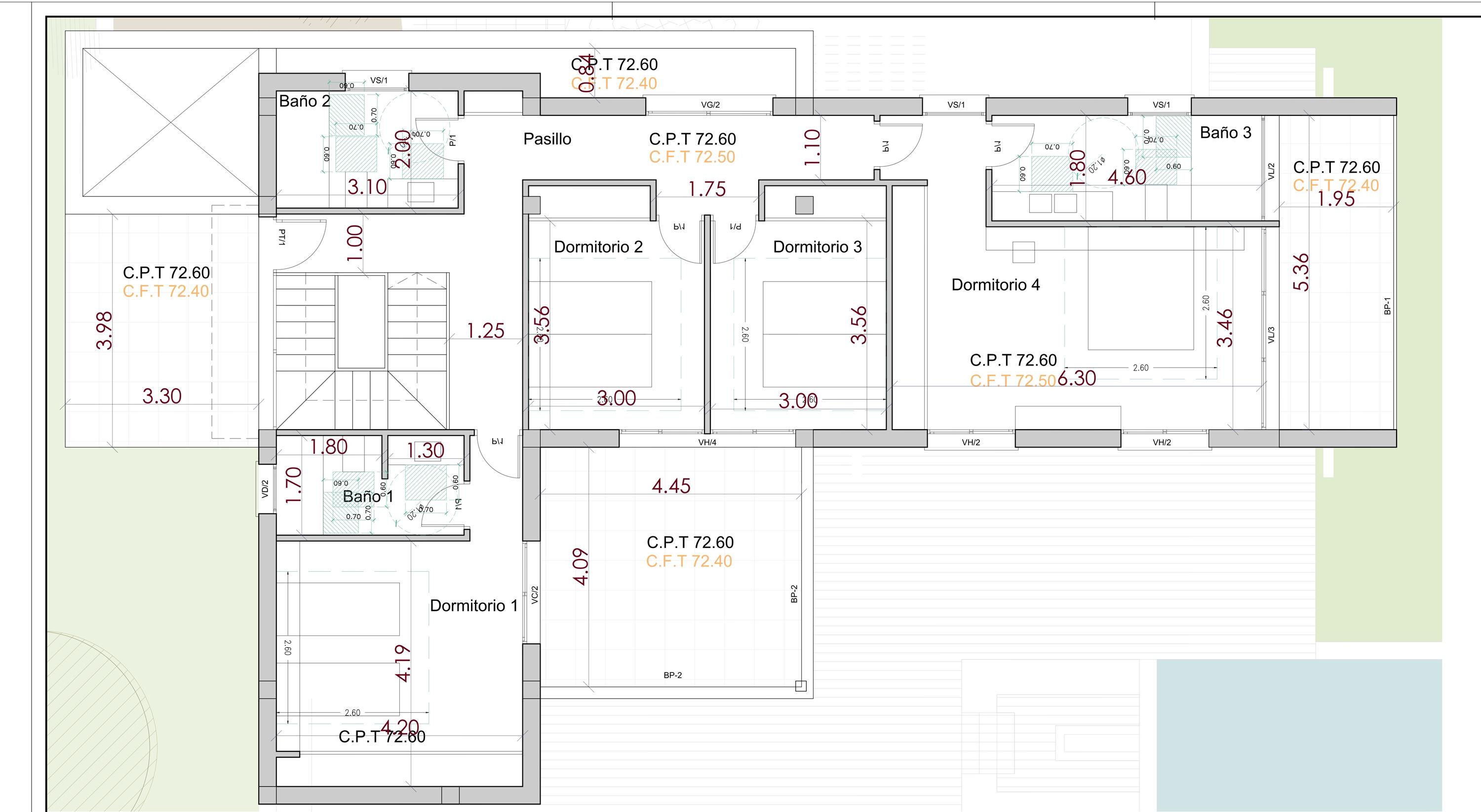 Technischer Grundriss des Obergeschosses mit der Aufteilung von vier Schlafzimmern, drei Badezimmern und dem Zugang zu den umliegenden Terrassen.